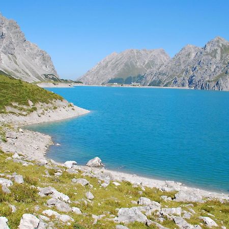 Alpenpension Maderer Gaschurn Bagian luar foto