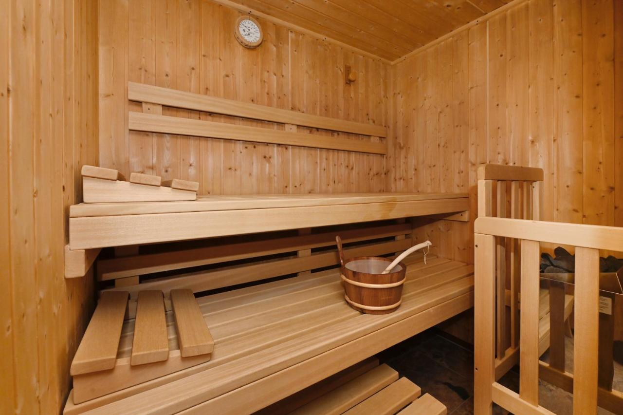 Alpenpension Maderer Gaschurn Bagian luar foto