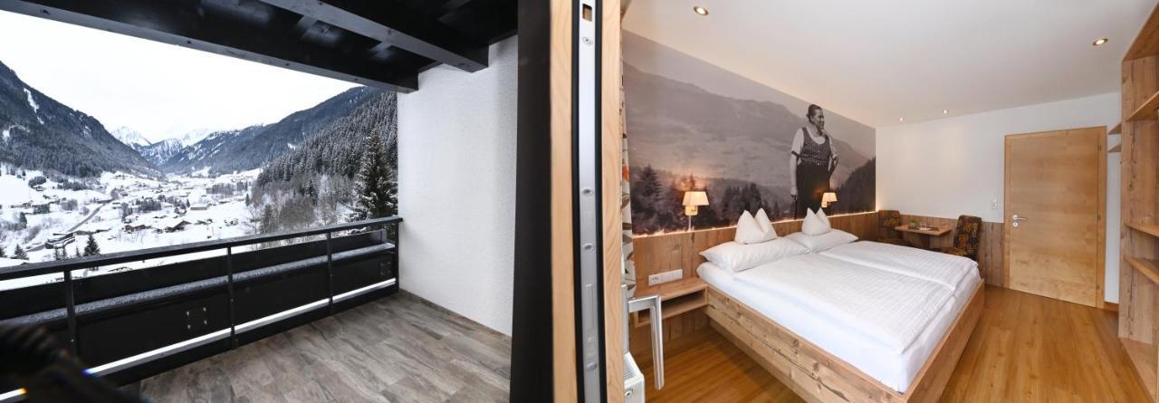 Alpenpension Maderer Gaschurn Bagian luar foto