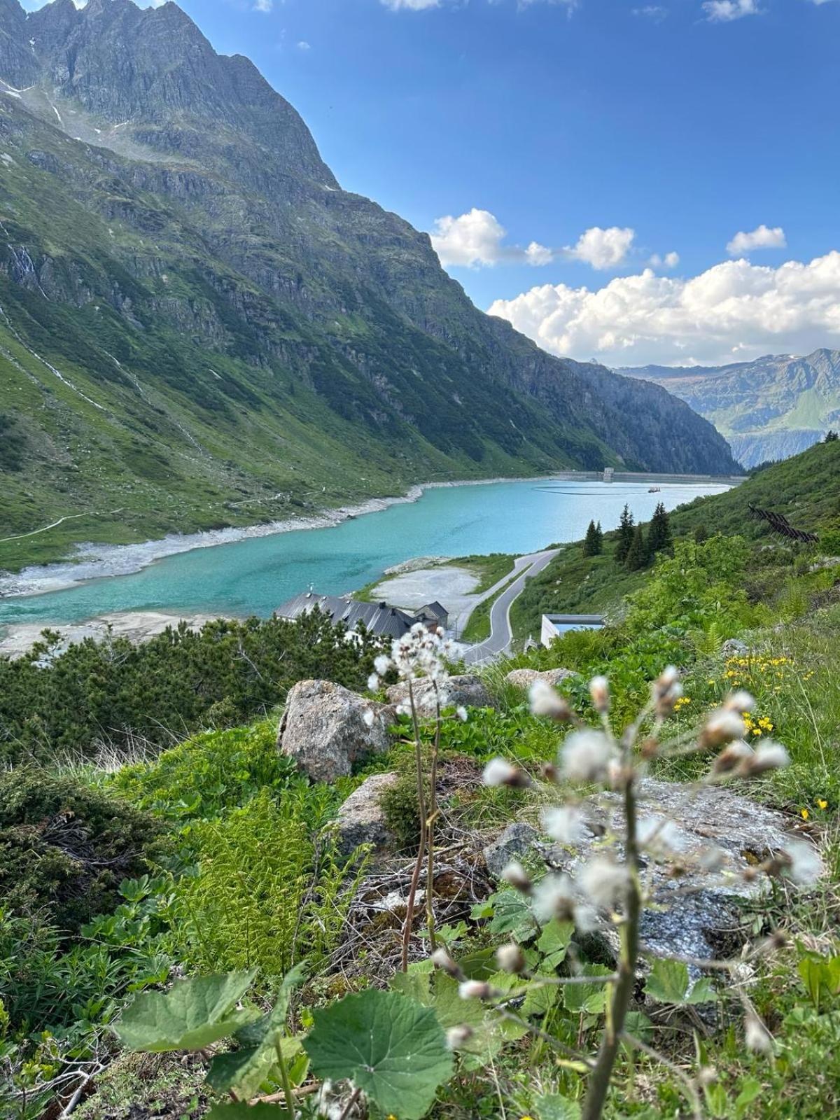 Alpenpension Maderer Gaschurn Bagian luar foto