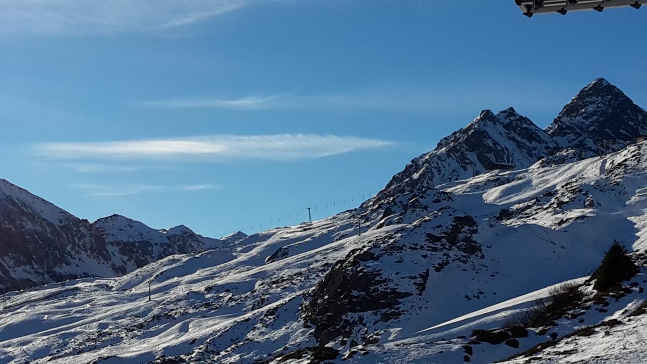 Alpenpension Maderer Gaschurn Bagian luar foto